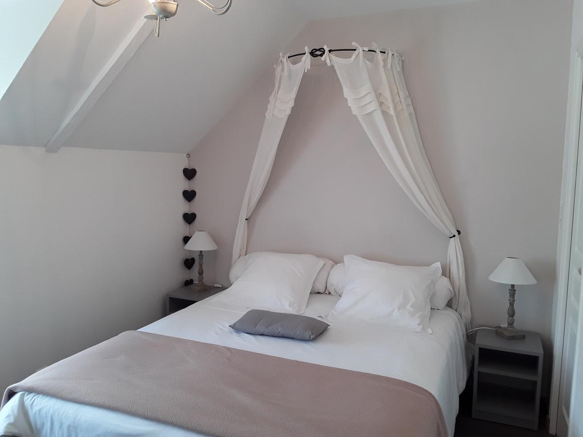 Le Relais De La Hardiesse 6Km Mont St Michel - Chambres Doubles - Suite Spa Privatif Courtils Exterior foto